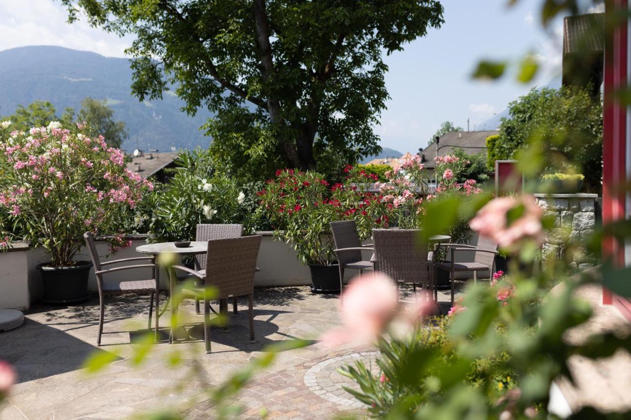 Garni Juval Hotel Tirolo Exterior photo